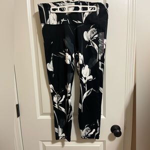 All in Motion Legging NWT